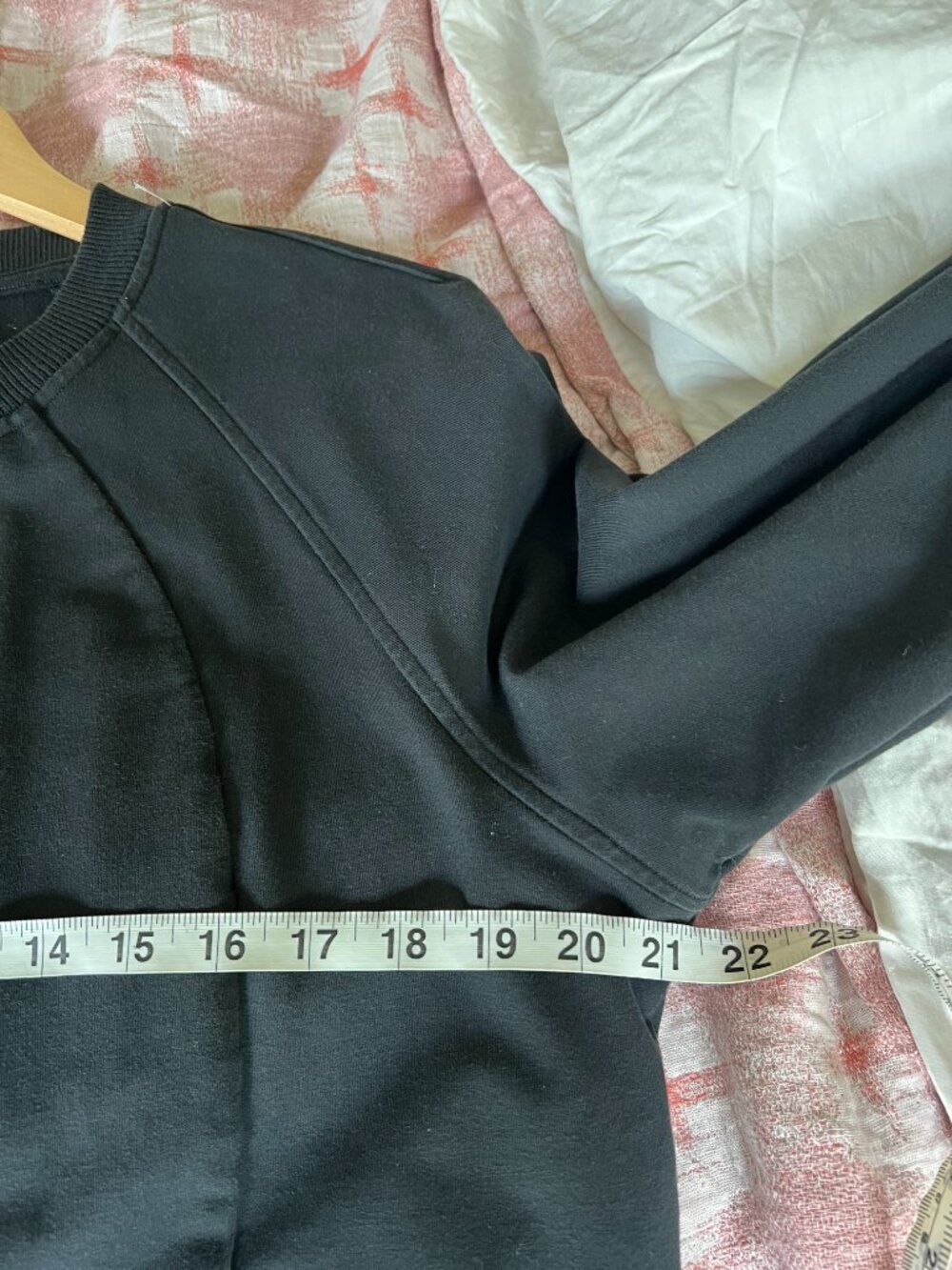 Lululemon Women’s Scuba Crew Sweatshirt 12 Black Athleisure Yoga - Picture 5 of 12
